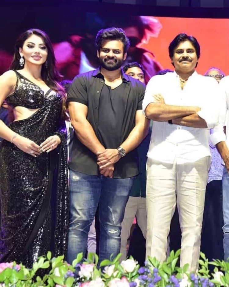 Urvashi Rautela Gets Crazy Looks From Pawan Kalyan At The Launch Event Of Her Film BRO - The Avatar