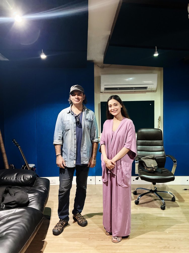 Mohit Chauhan Sings for Sara Khan's New Web Film 'Choices'